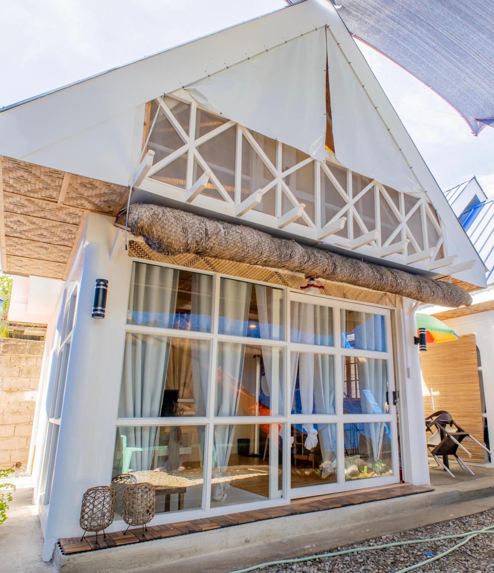Hayya Hayya Villas Ocoy ภายนอก รูปภาพ